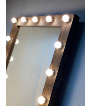 Коричневое гримерное зеркало с подсветкой по краям