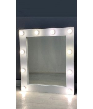 Матовое гримерное зеркало с подсветкой 80х90