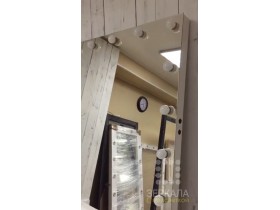 Выполненная работа: безрамное зеркало 120х100 см с подсветкой буквой "П" (г. Екатеринбург)